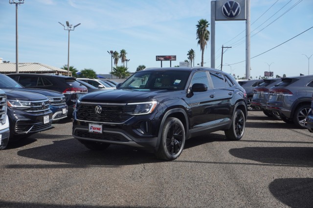2026 Volkswagen Atlas Cross Sport SE w/Tech's photo