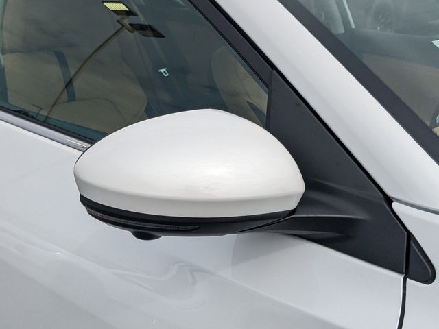 2025 Nissan Sentra SV photo 11