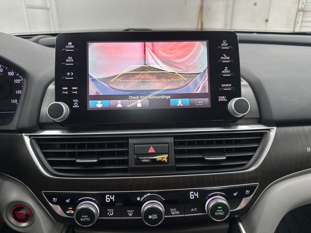 2018 Honda Accord Touring photo 10