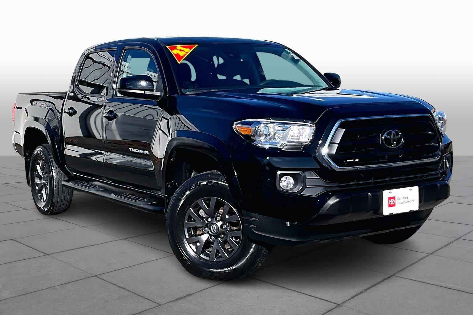 2021 Toyota Tacoma SR5 photo 2