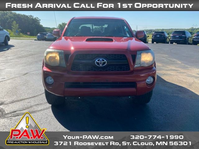2011 Toyota Tacoma Base photo 3