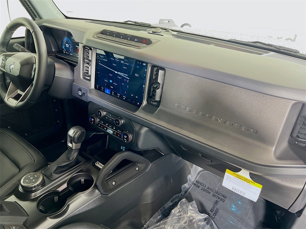 2025 Ford Bronco Badlands photo 27