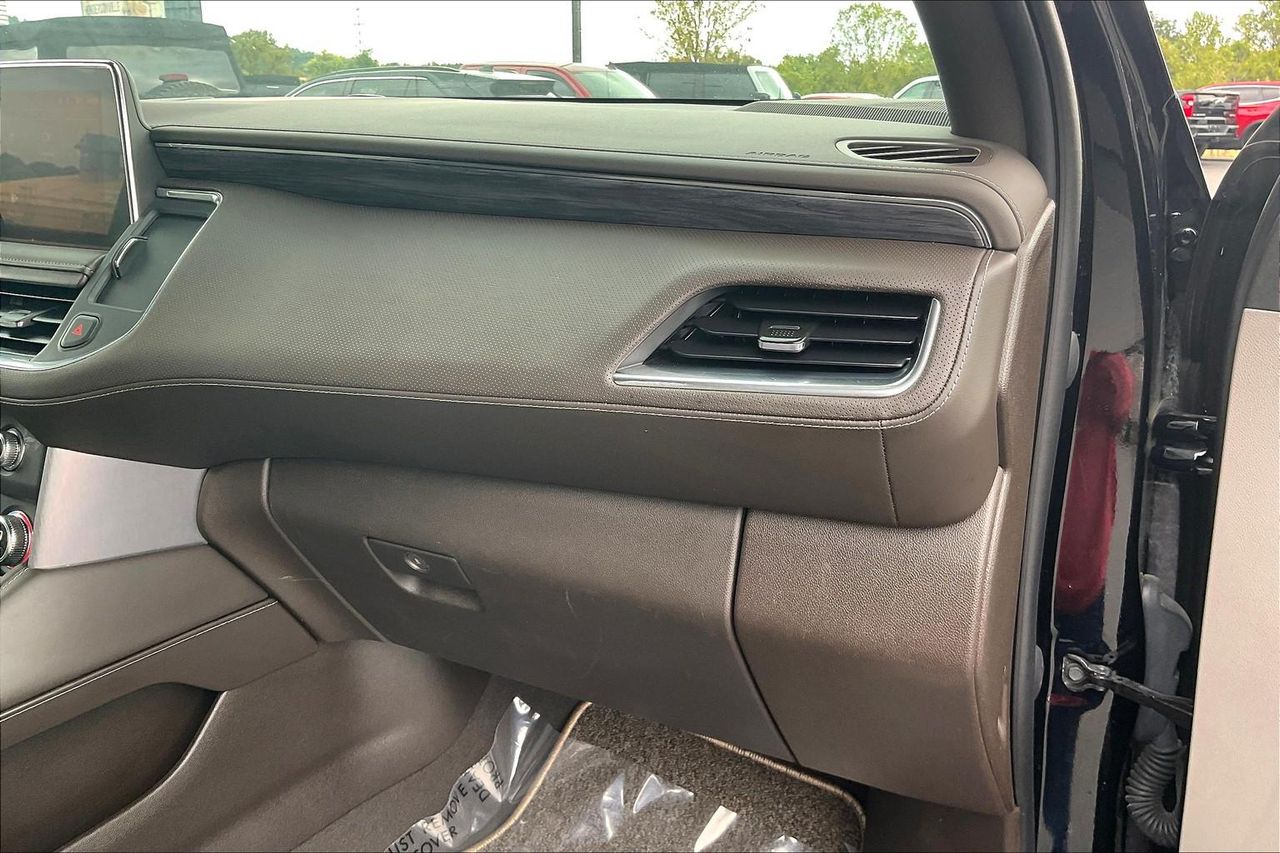 2023 Gmc Yukon XL SLT photo 24