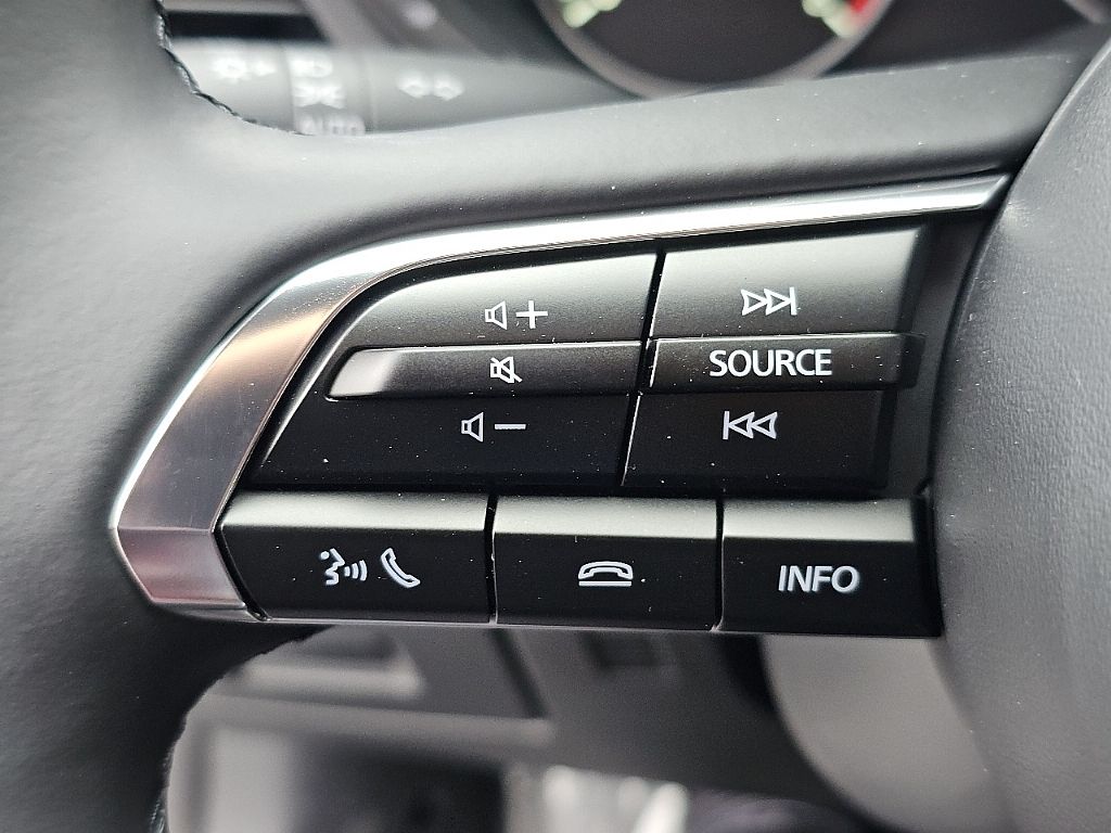2025 Mazda Mazda3 2.5 s Premium photo 26