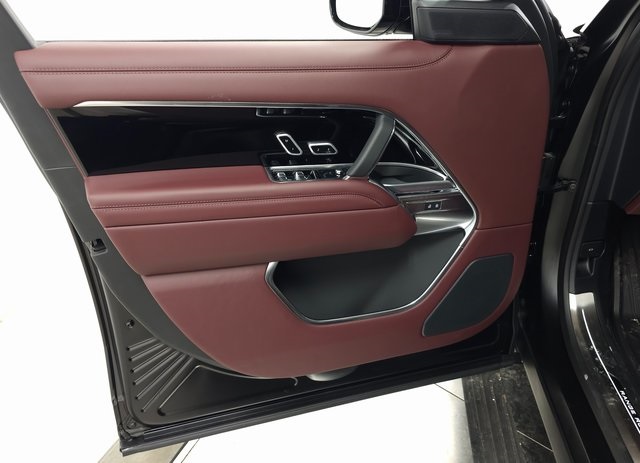 2025 LAND ROVER RANGE ROVER - Image 13