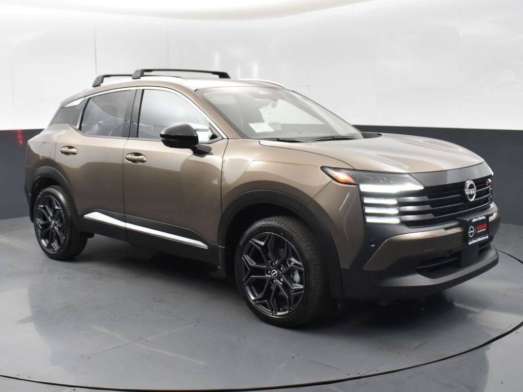 2026 Nissan KICKS SR AWD's photo