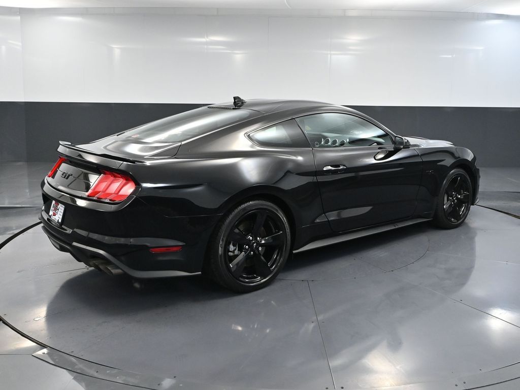 2021 Ford Mustang GT Premium photo 4