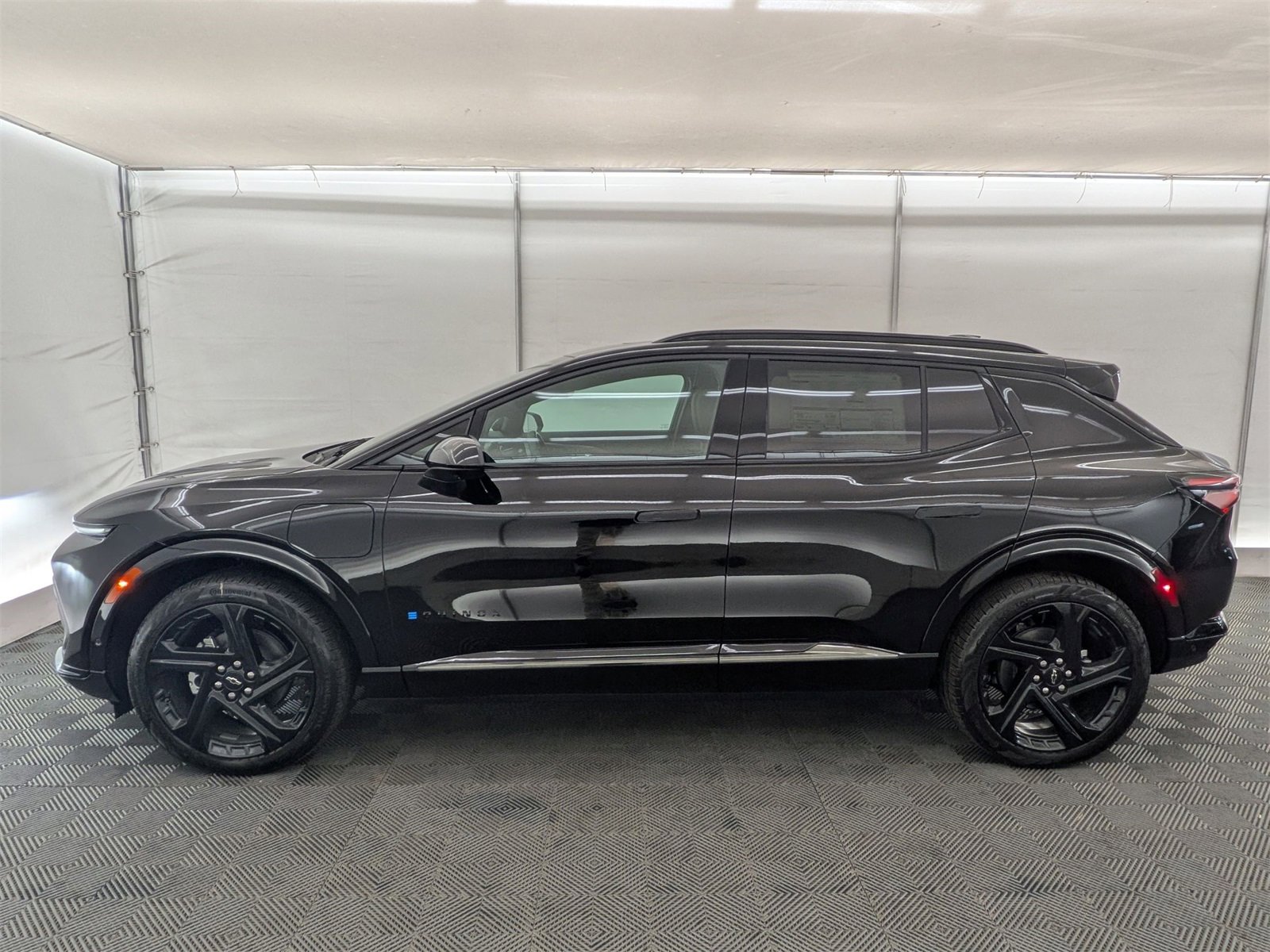 2026 Chevrolet Equinox EV 3RS photo 3