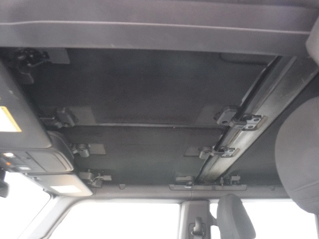 2023 Ford Bronco Base photo 12