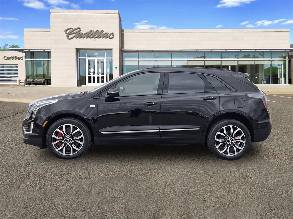 2025 Cadillac XT5 Sport photo 4