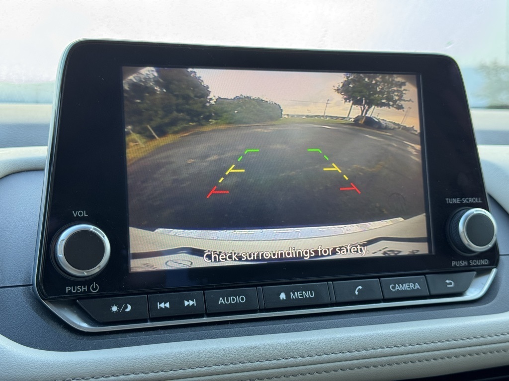 2023 Nissan Rogue SV photo 25