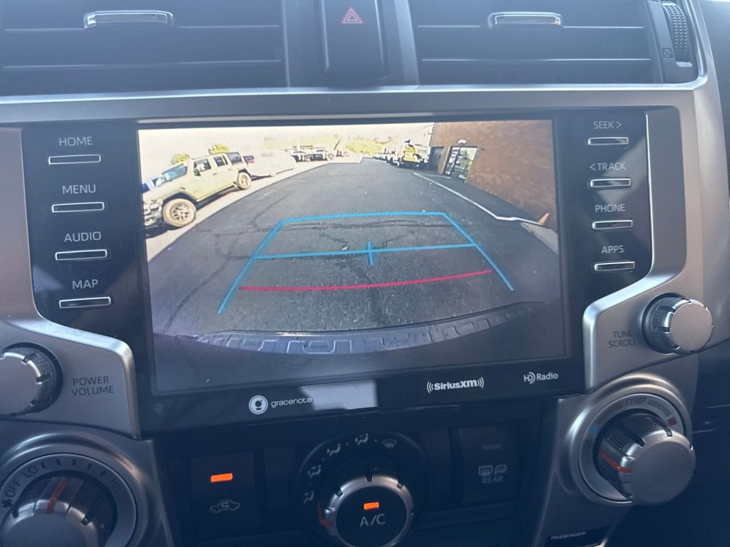 2020 Toyota 4Runner SR5 Premium photo 20