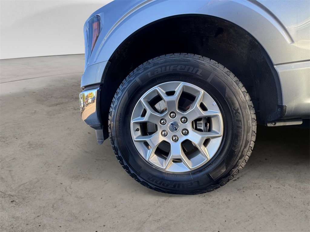 2023 Ford F-150 XLT photo 4