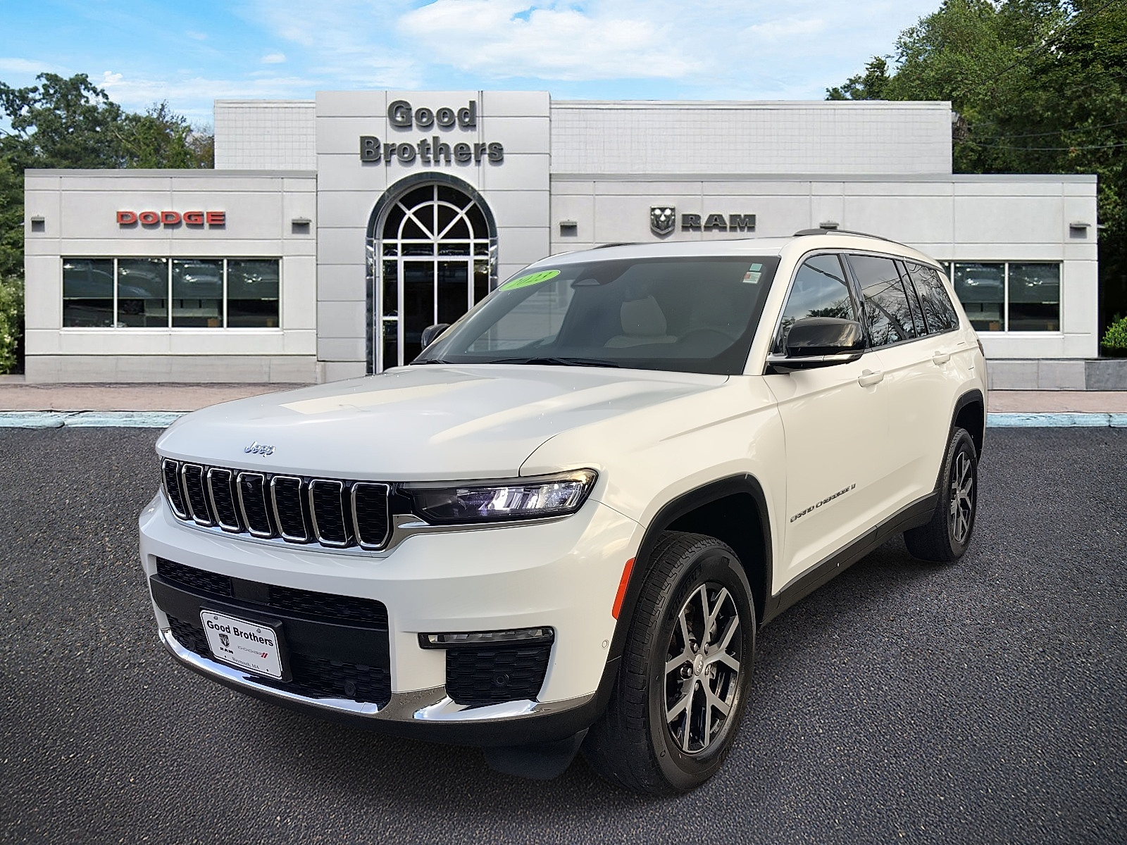 2023 Jeep Grand Cherokee L Limited's photo