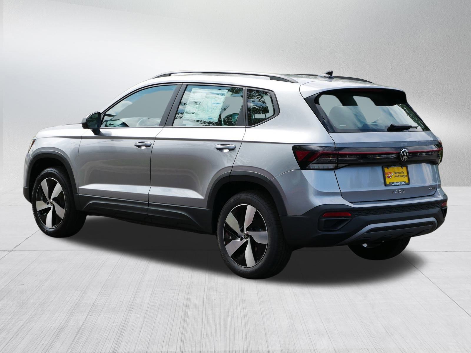 2025 Volkswagen Taos S photo 3