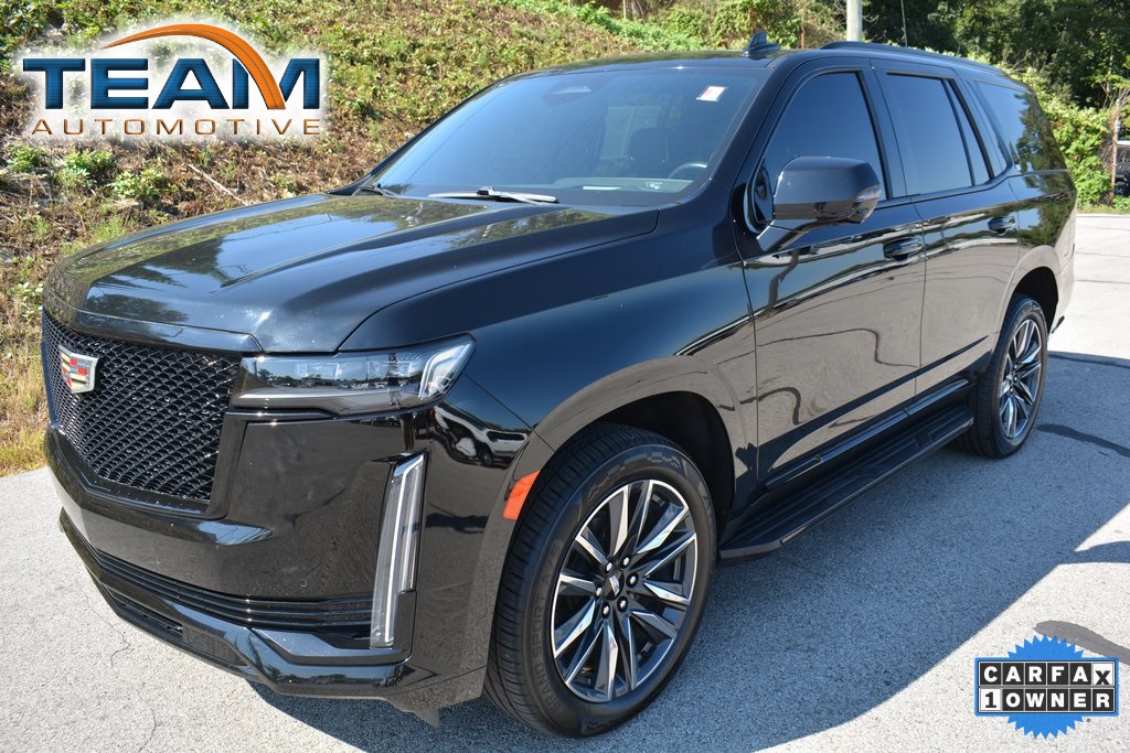 2023 Cadillac Escalade Sport's photo