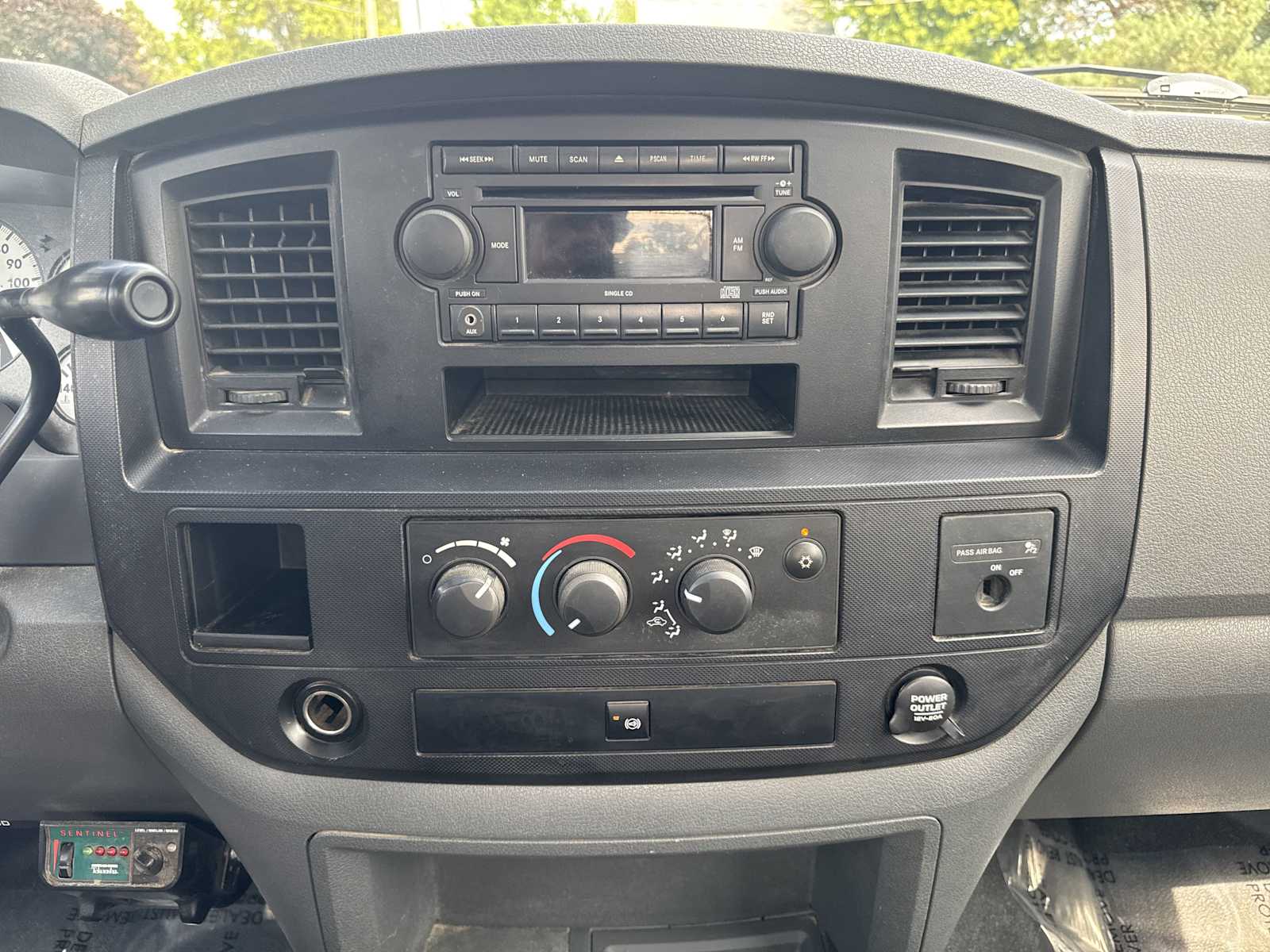 2007 Dodge Ram 3500 SLT photo 25