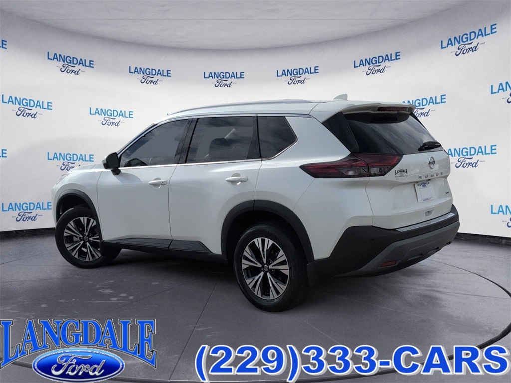 2021 Nissan Rogue SV photo 9