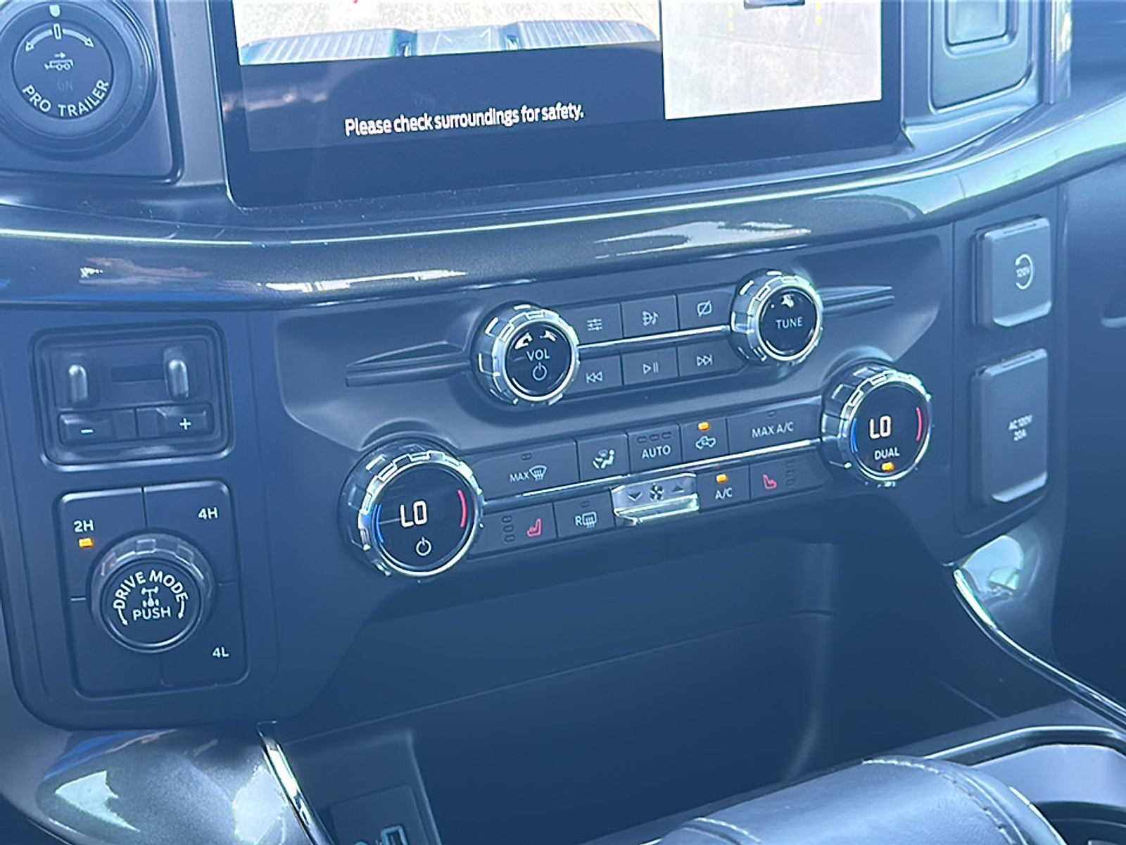 2021 Ford F-150 XLT photo 16