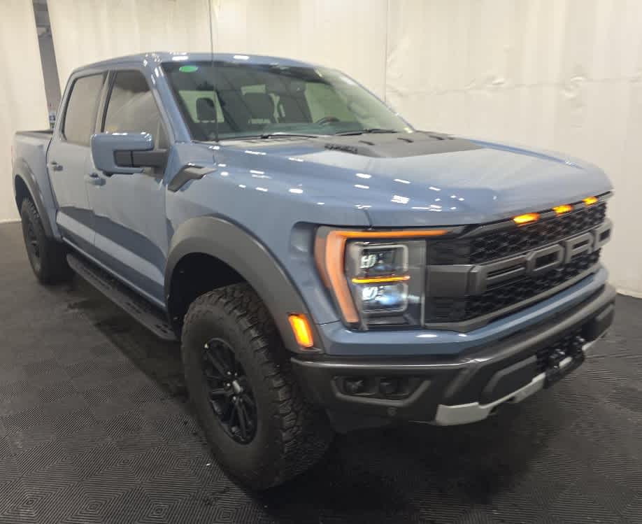 2023 Ford F-150 Raptor photo 3