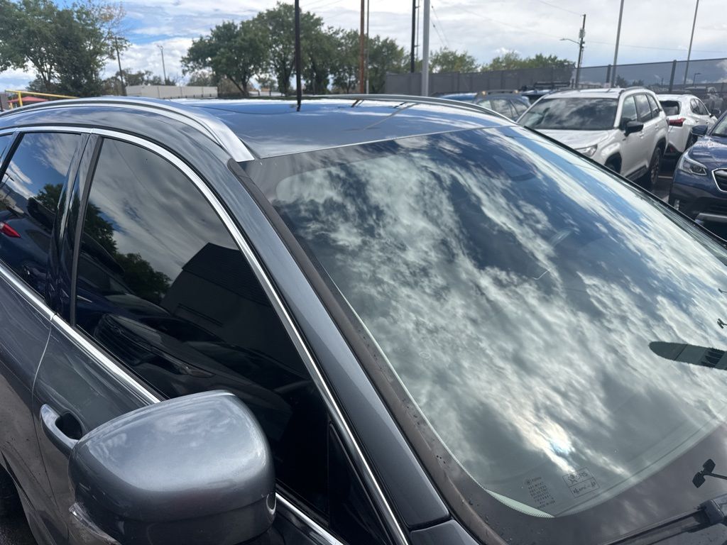 2018 Volvo XC60 T5 Momentum photo 5