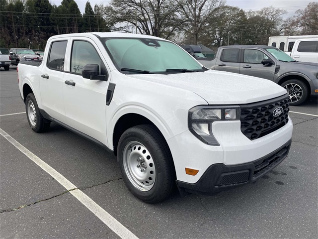 2026 Ford Maverick XL's photo