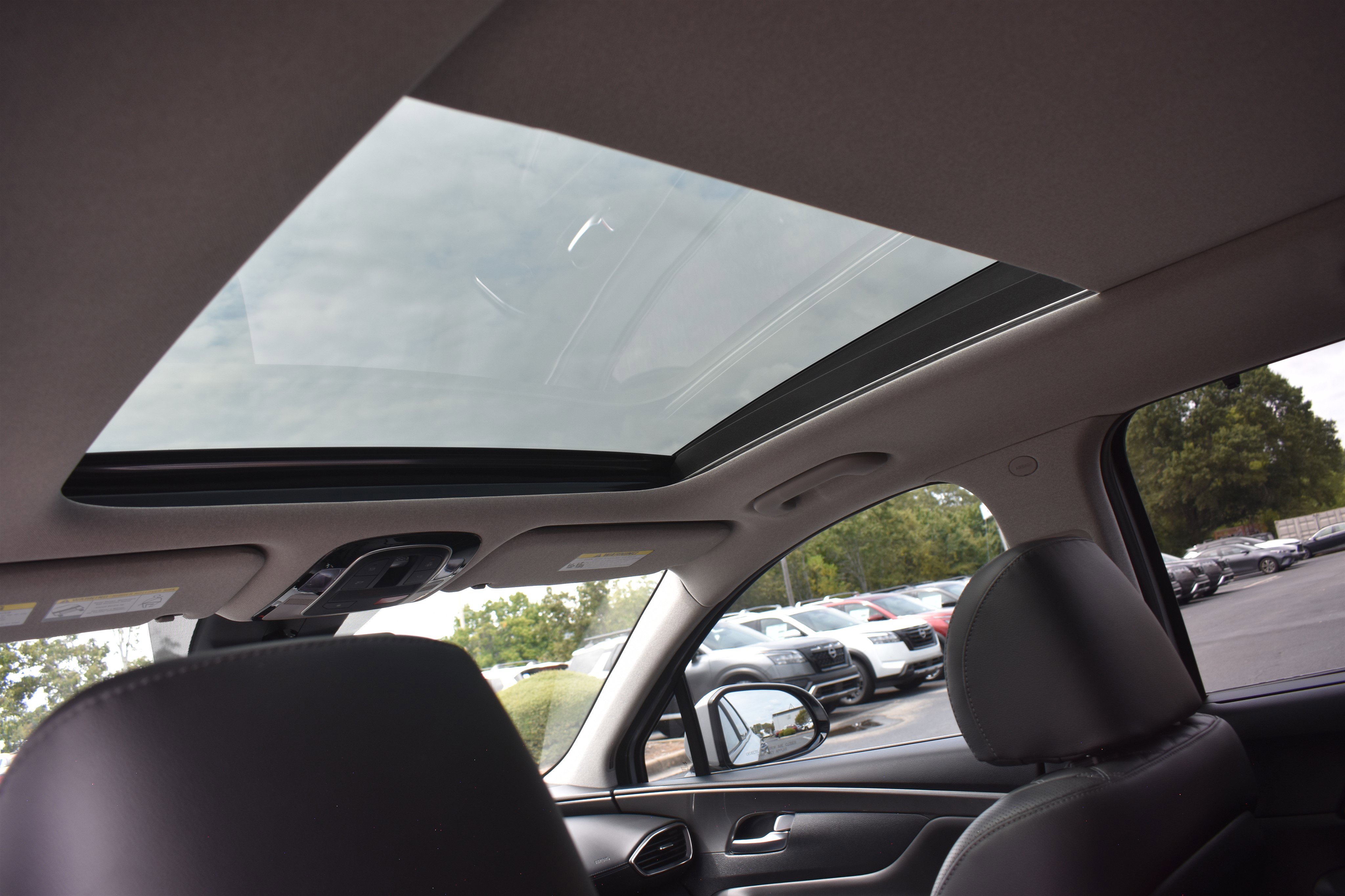 2022 Hyundai Santa Fe Limited photo 6