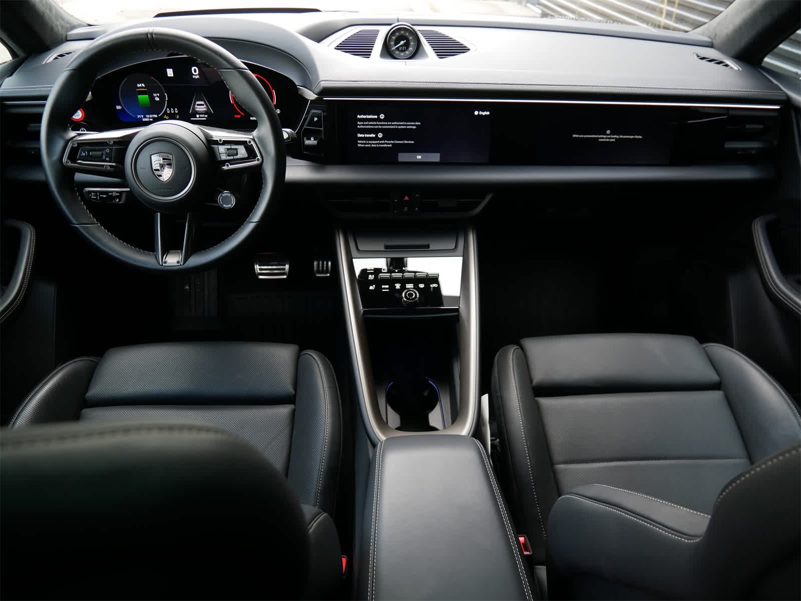 2024 Porsche Macan Electric Turbo photo 7
