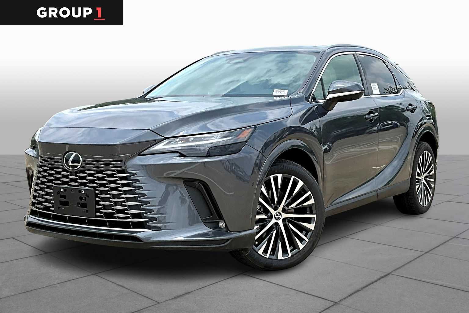 2025 Lexus RX photo 4