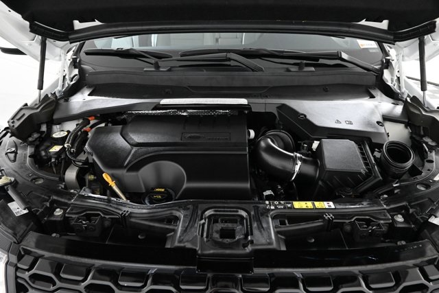 2022 Land Rover Discovery Sport SE photo 28