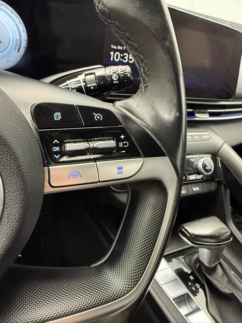 2022 Hyundai Elantra Hybrid Limited photo 28