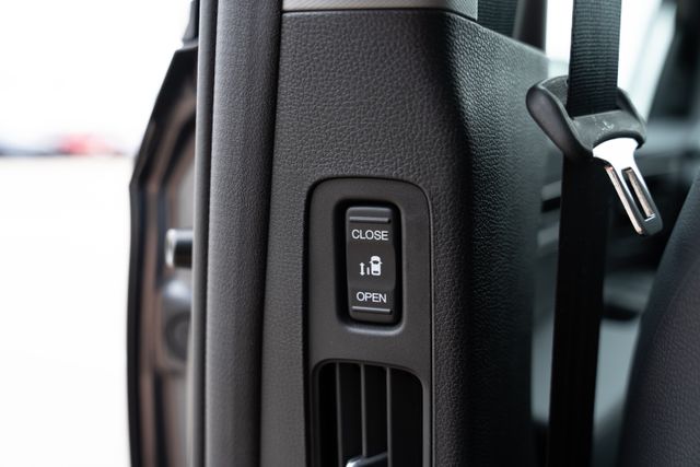 2024 Honda Odyssey Touring photo 23