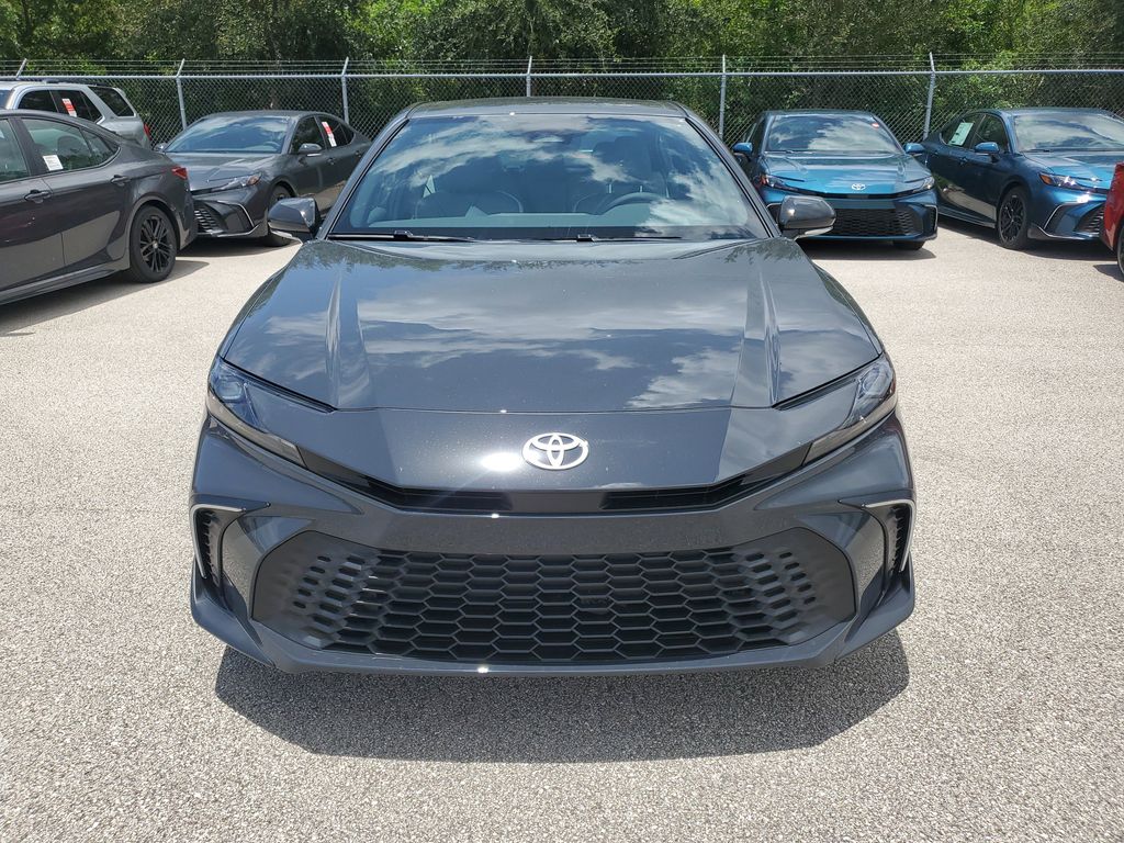 2025 Toyota Camry SE photo 2