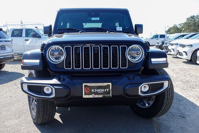 2025 Jeep Wrangler Sahara photo 2