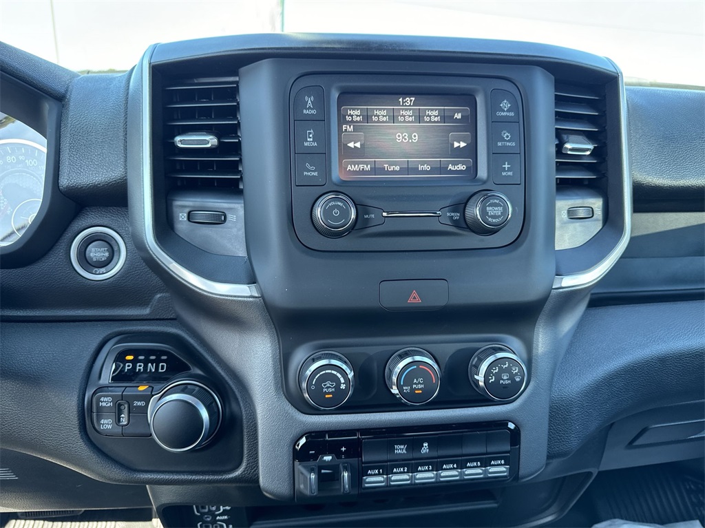 2024 Ram 2500 Big Horn photo 16