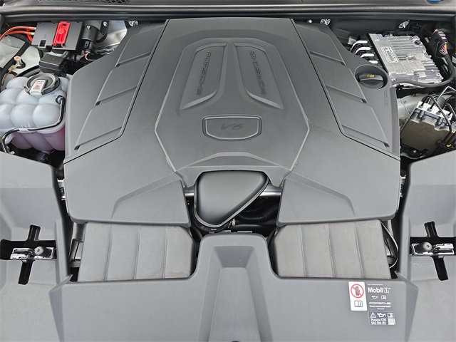 2025 Porsche Cayenne Base photo 29