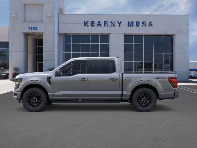 2025 Ford F-150 XLT photo 3