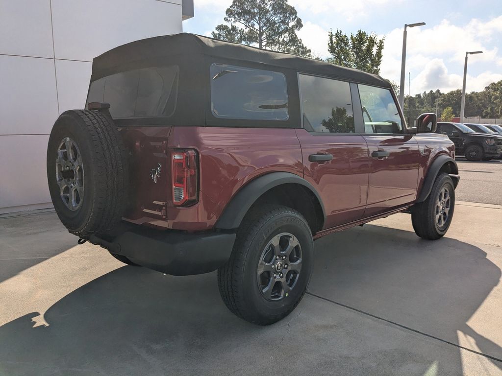 2025 Ford Bronco Big Bend photo 3
