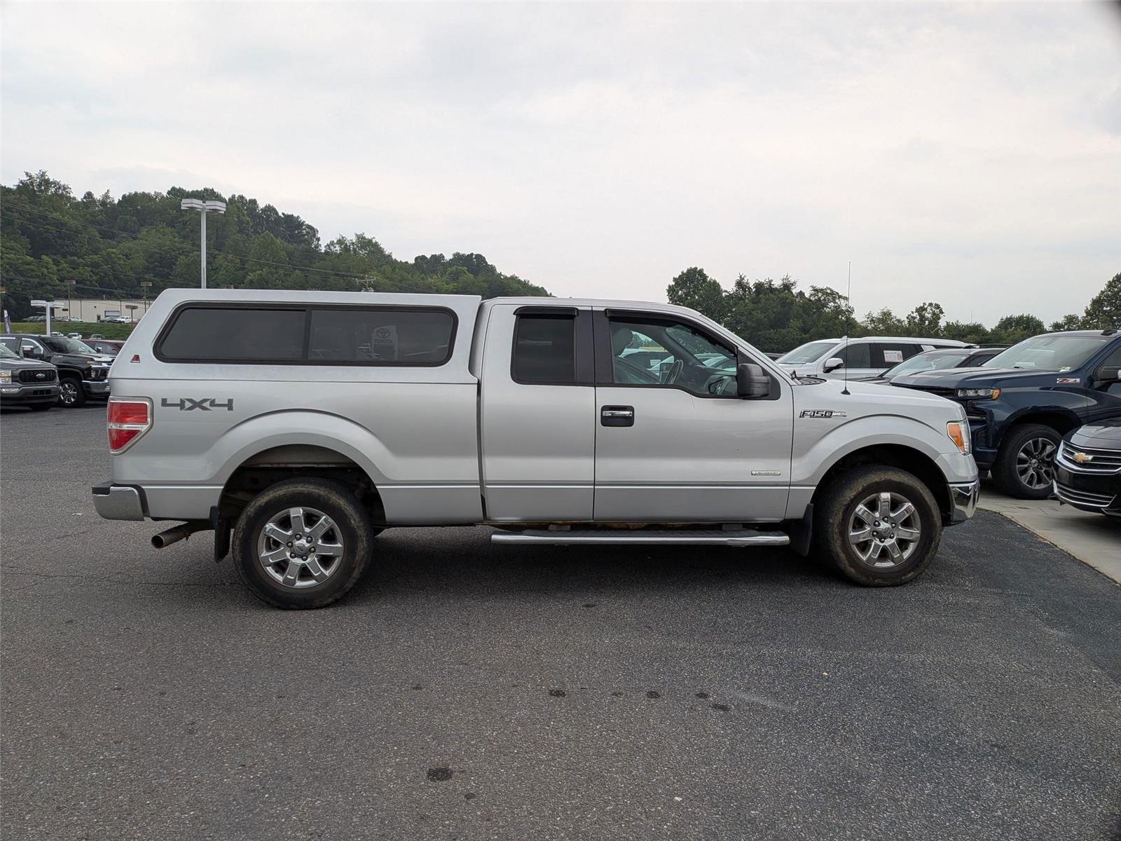 2013 Ford F-150 XLT photo 4