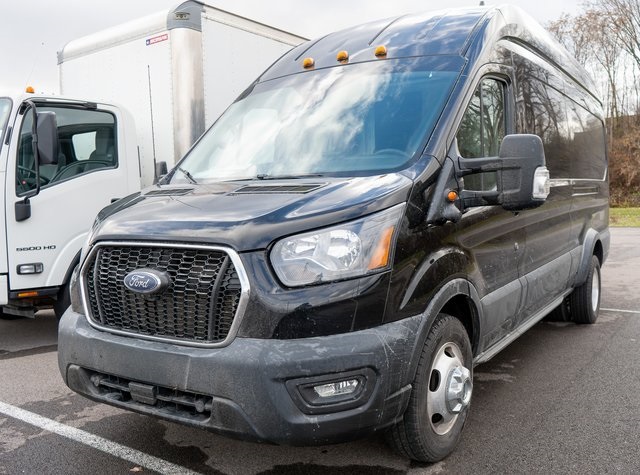 2022 Ford Transit Van Base's photo