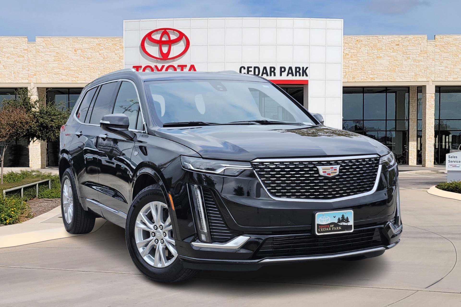 2025 Cadillac XT6 Luxury's photo