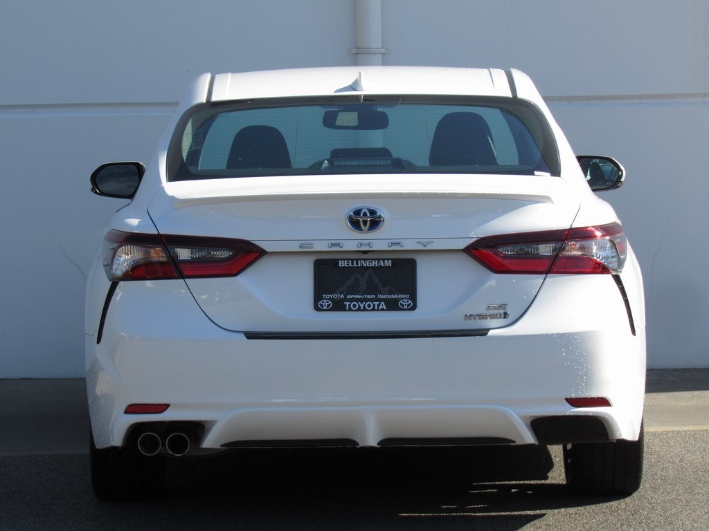 2023 Toyota Camry Hybrid SE photo 7
