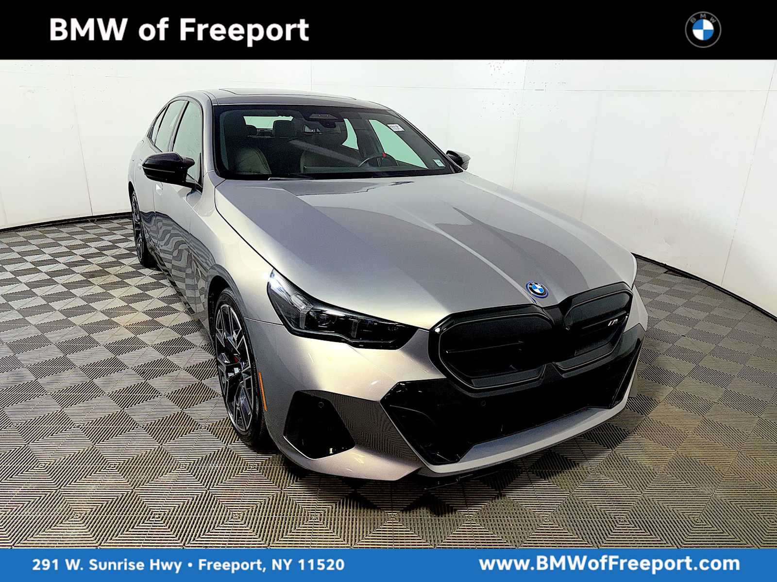 2024 BMW i5 M60's photo