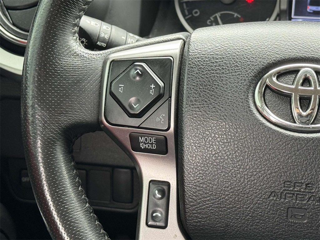 2021 Toyota Tacoma SR5 photo 20