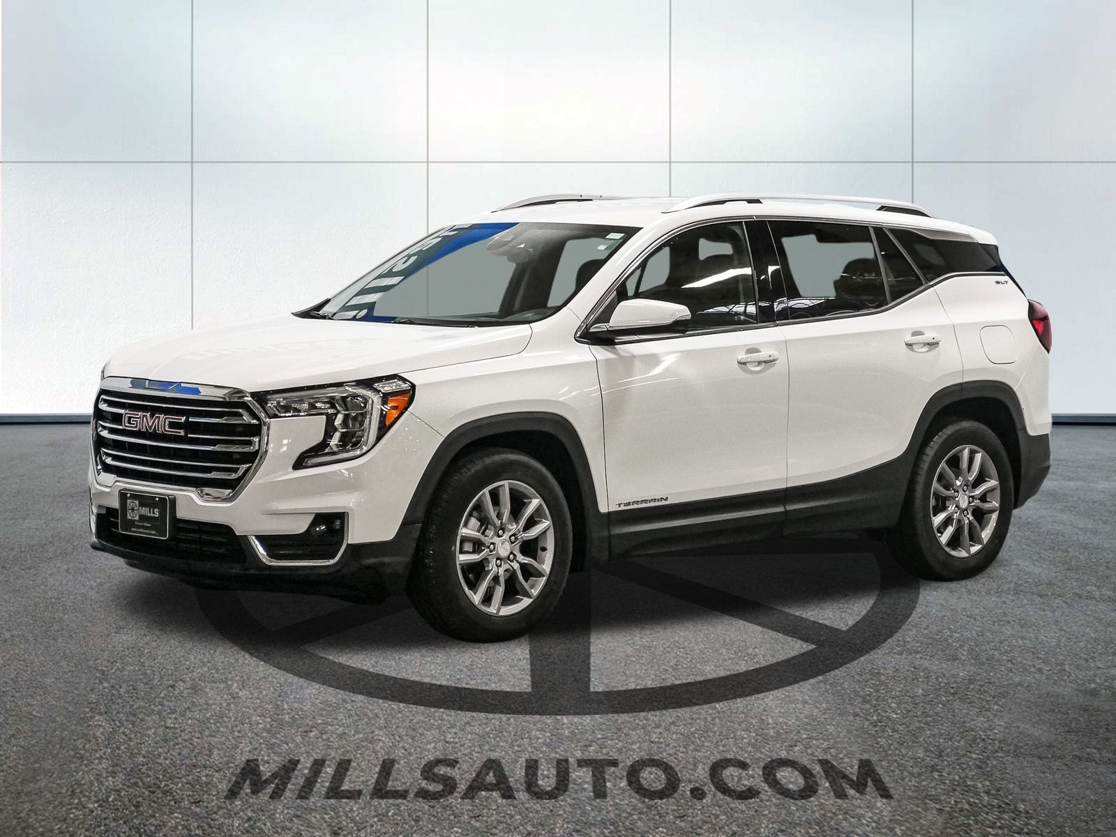 Used 2024 GMC Terrain SLT with VIN 3GKALPEG8RL231775 for sale in Willmar, Minnesota