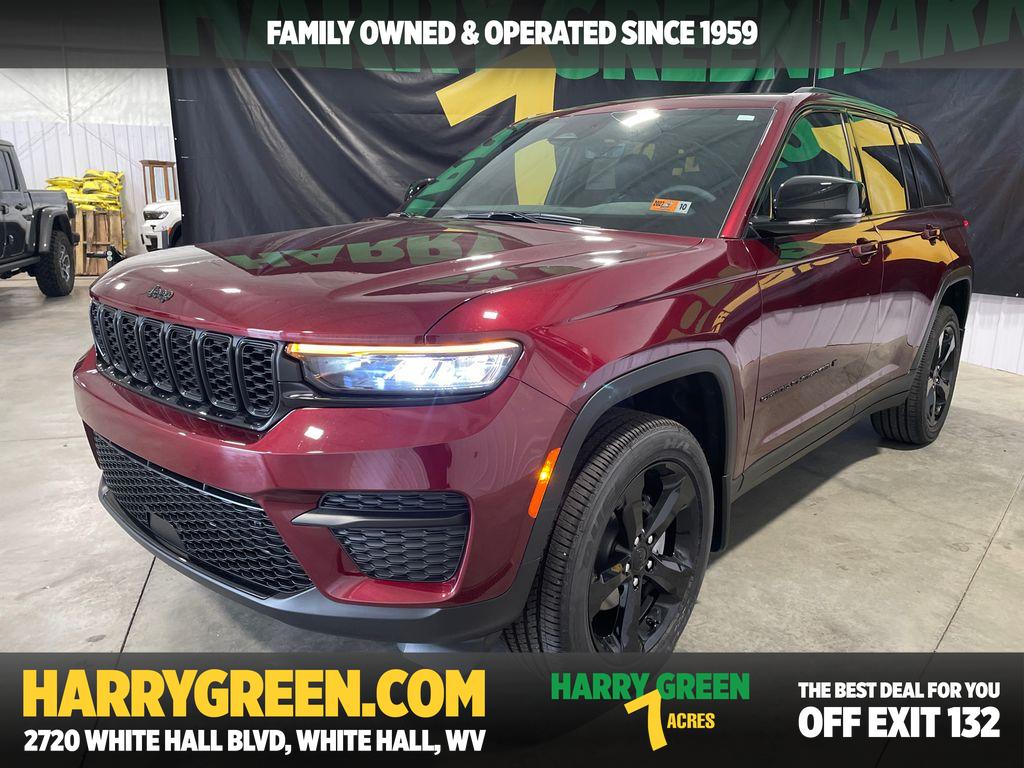 2025 Jeep Grand Cherokee Altitude's photo