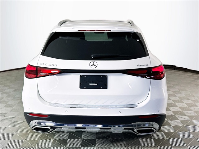 2026 Mercedes Benz GLC 300 4MATIC photo 5