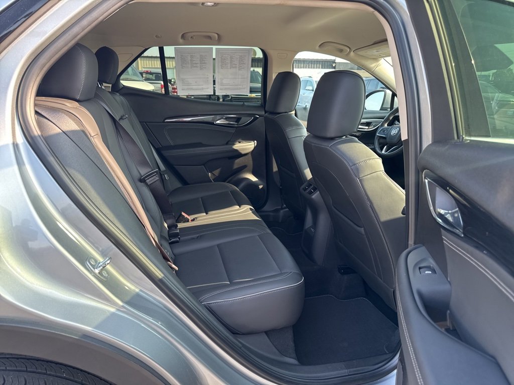 2023 Buick Envision Essence photo 11
