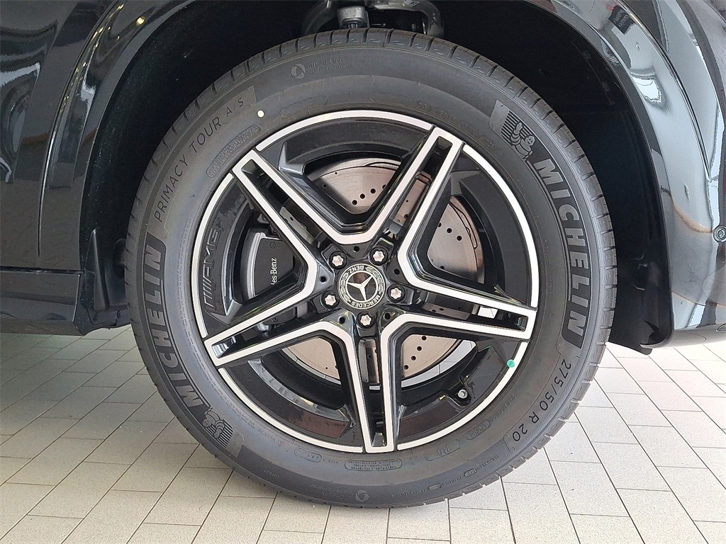 2025 Mercedes Benz GLE 450 4MATIC photo 4