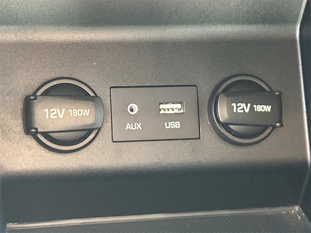 2020 Hyundai Elantra SEL photo 20